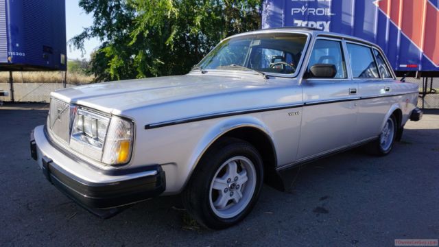 80 volvo 264 gle manual 4 speed 5 w/ overdrive 240 prv motor w/ video