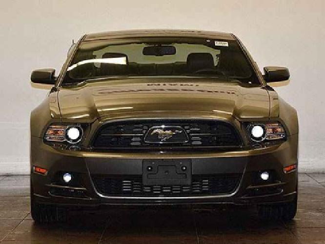 2013 ford mustang v6 premium in miami, fl