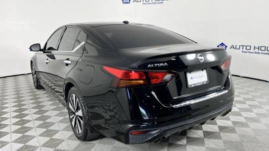 2020 Nissan Altima