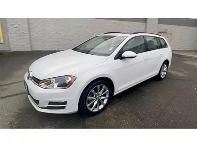 2016 volkswagen golf sportwagen tsi se wagon 4d in everett, washington
