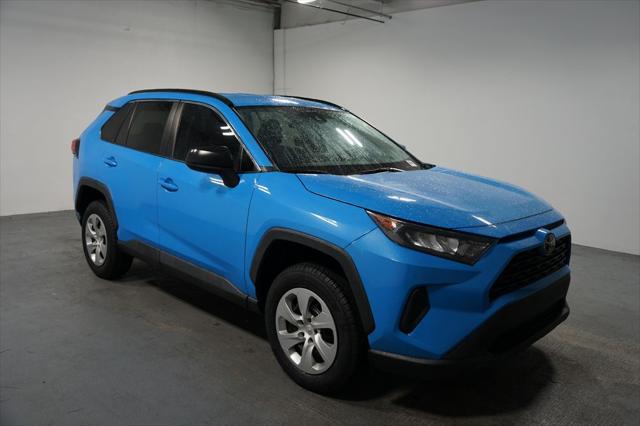 2021 toyota rav4 le