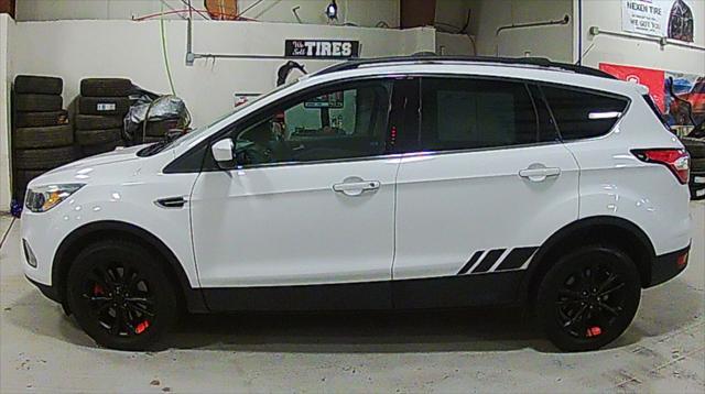 2017 ford escape se