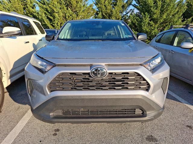 2022 toyota rav4 le