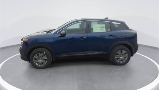 2025 Nissan Kicks