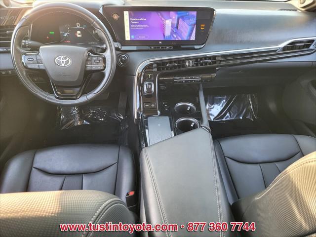 2023 toyota mirai base