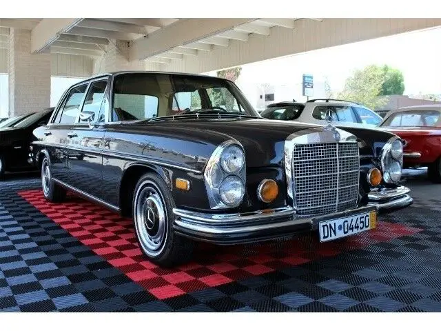 1972 mercedes 300 sel