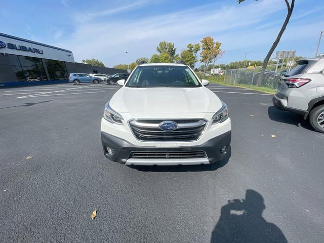2022 subaru outback limited xt