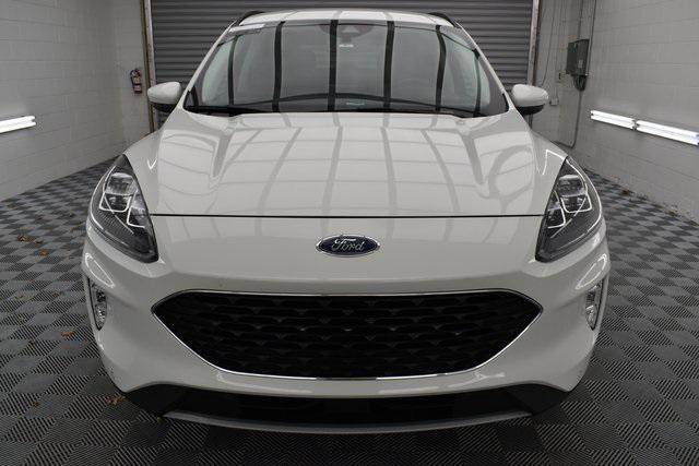 2021 ford escape titanium