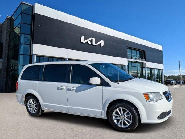 2019 dodge grand caravan in hartford, wisconsin