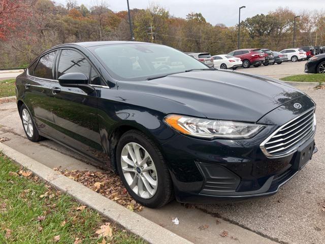 2020 ford fusion hybrid se