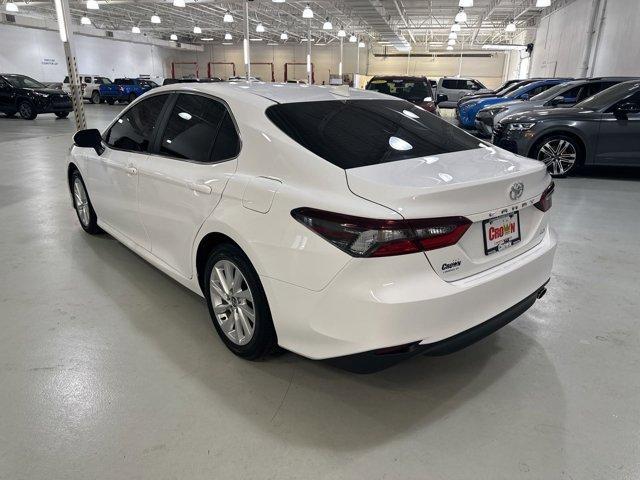 2024 toyota camry le