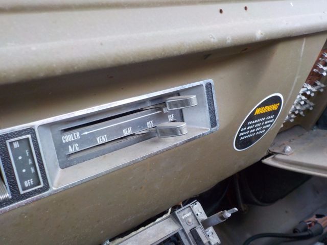1975 international d200 4x4