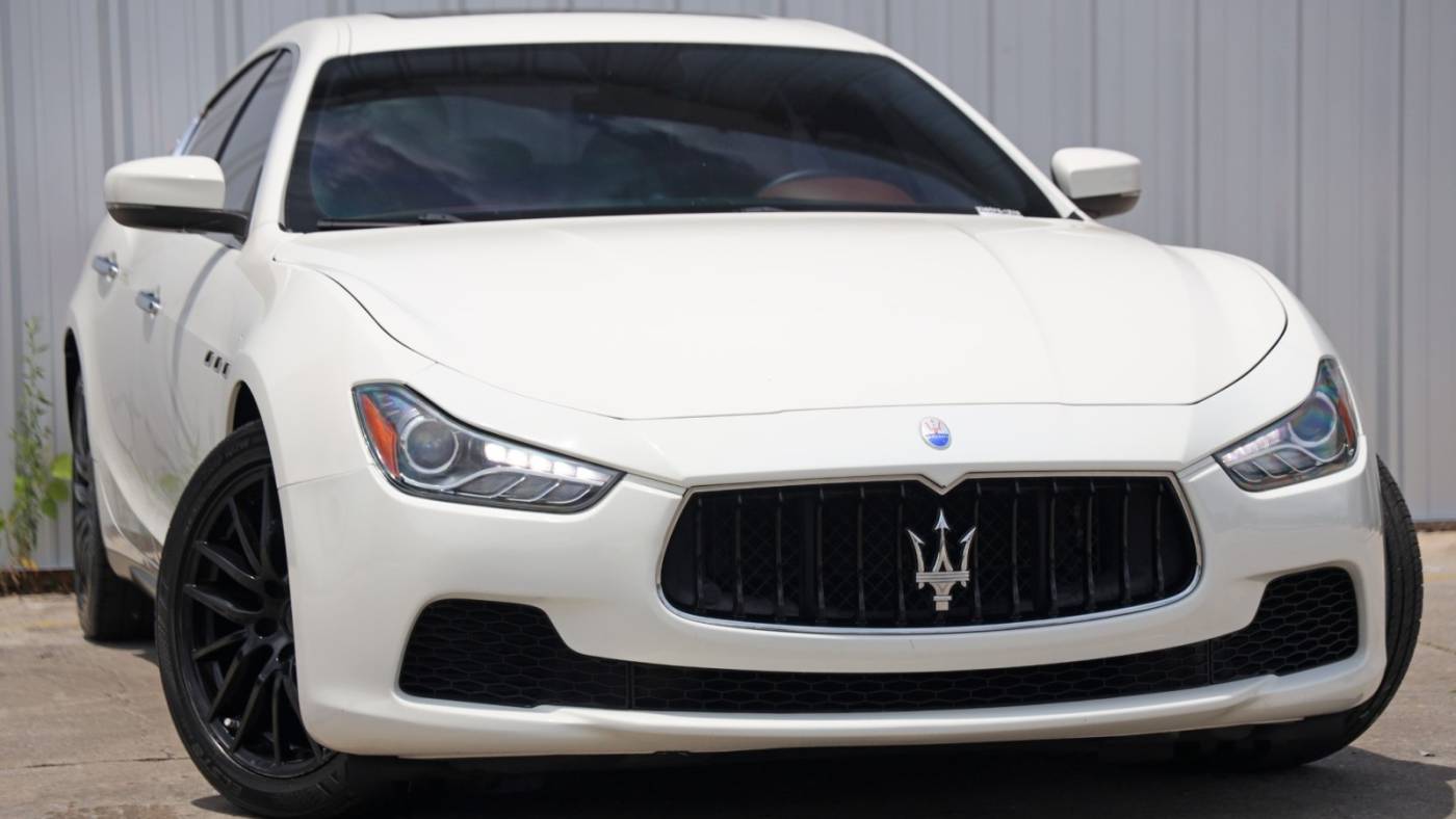 2017 maserati ghibli base