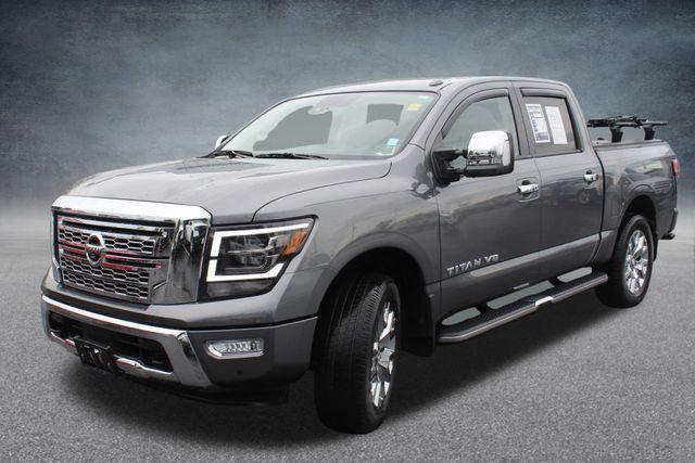 2020 nissan titan sl
