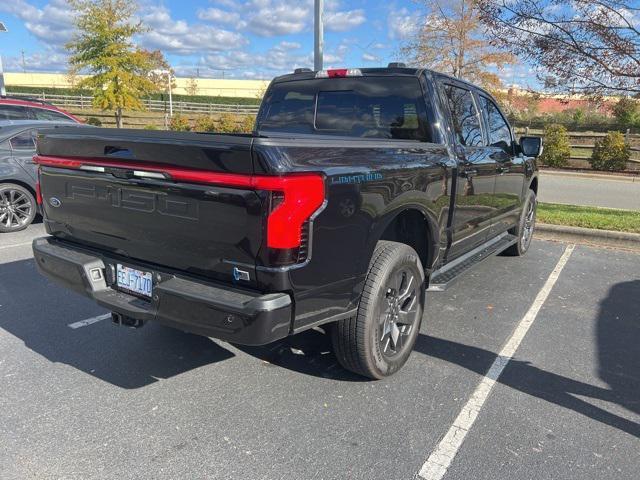 2023 ford f-150 lightning lariat