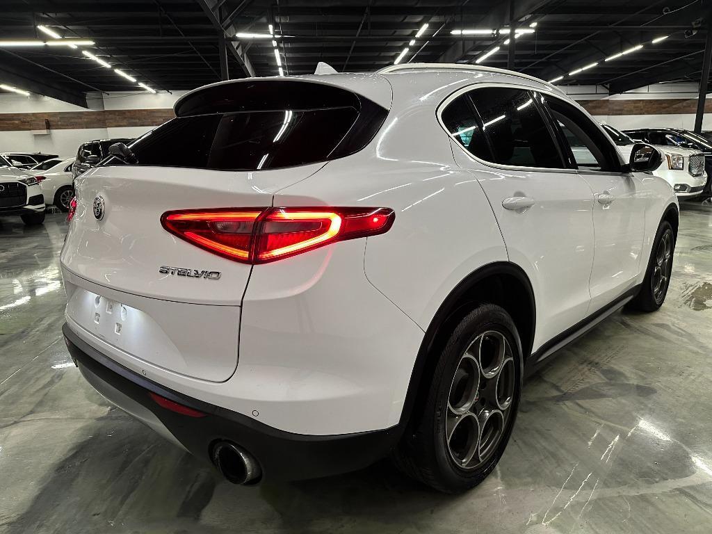 2018 alfa romeo stelvio