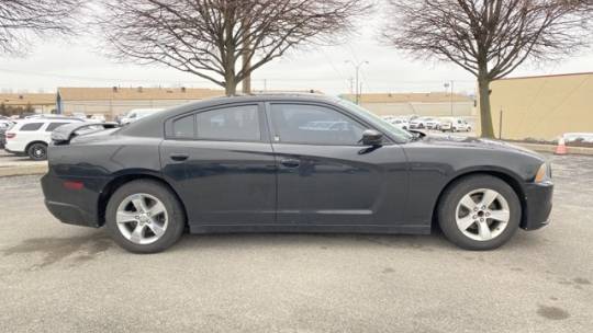 2013 dodge charger se
