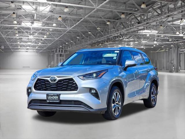 2021 toyota highlander xle