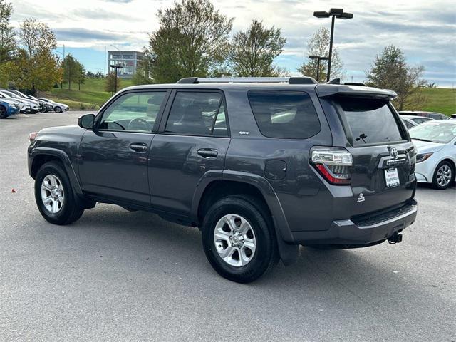 2022 toyota 4runner sr5