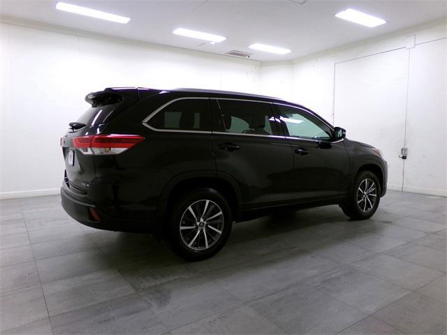 2018 toyota highlander xle