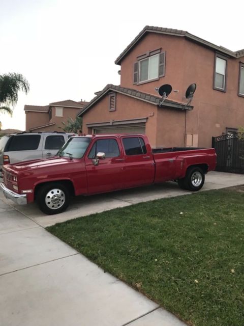 1989 chevy 3500 crew cab dually (84,000 original miles)