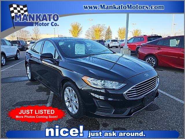 2020 ford fusion se