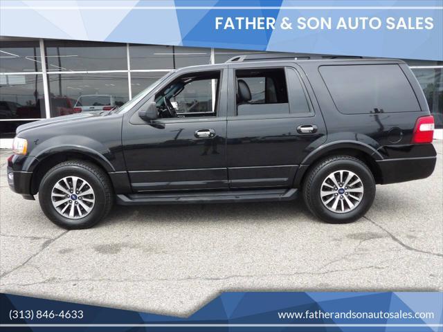 2017 ford expedition xlt