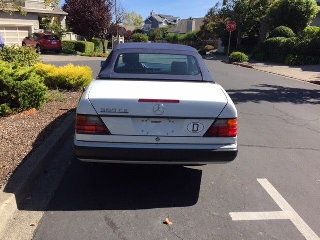 1993 mercedes-benz 300-series 300 se convertible