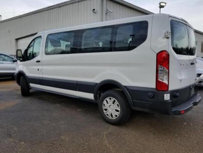 2018 ford transit passenger 350 xlt 350 xlt 3dr lwb low roof passenger van w/60/40 passenger side doors for sale in jackson, mississippi