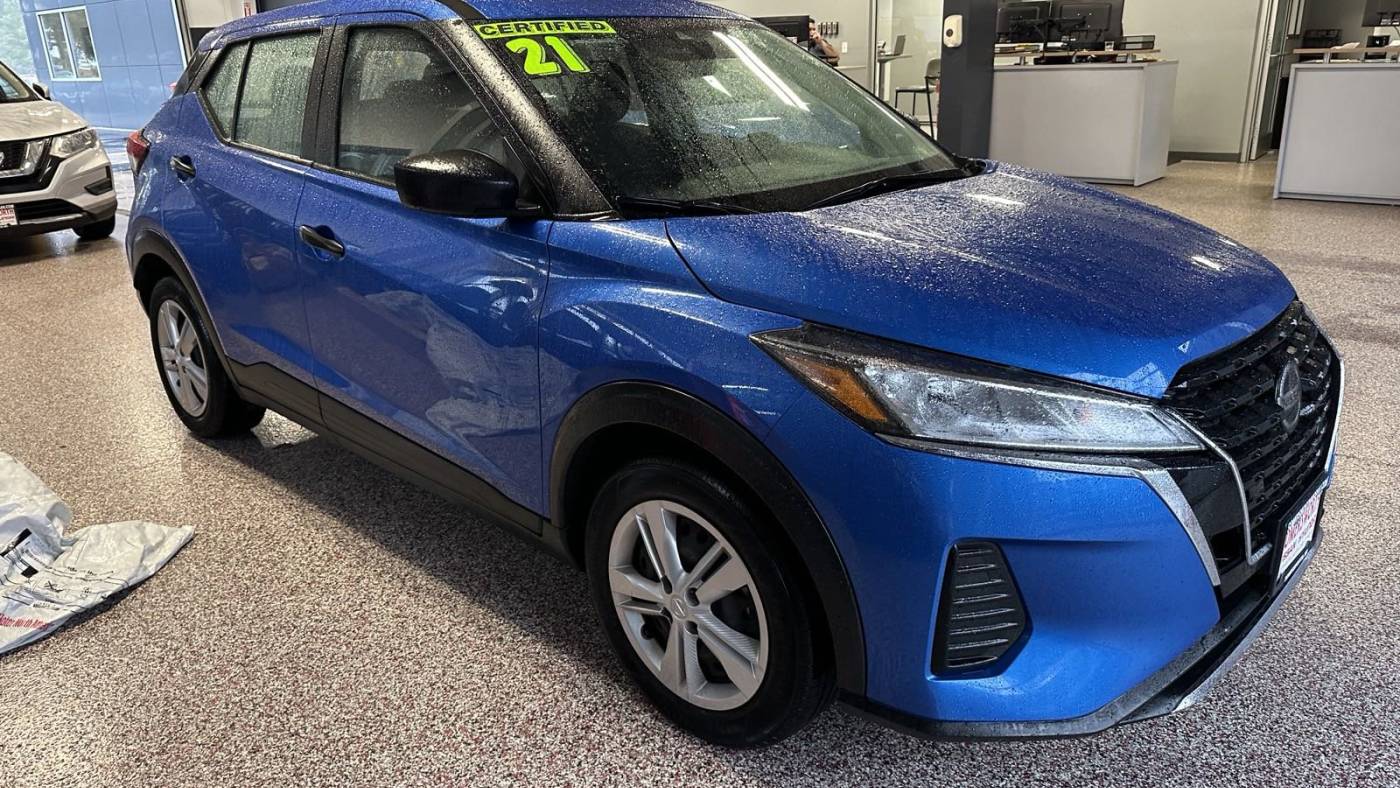 2021 nissan kicks s