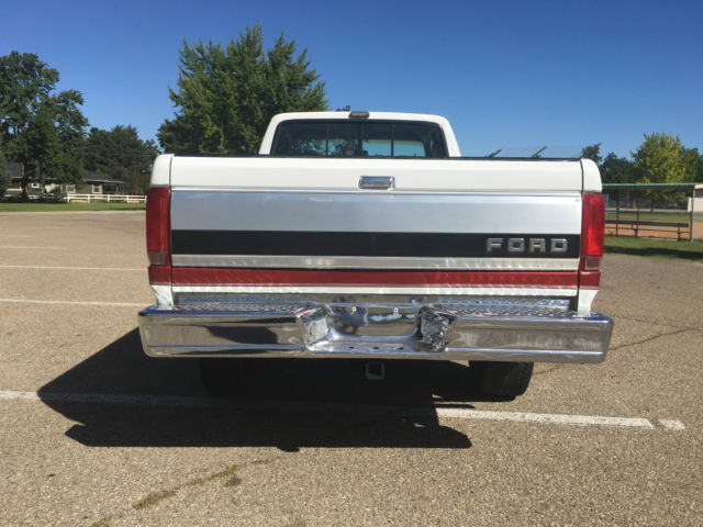 1992 ford f-250 xlt 4x4 extended cab pickup manual 69,000 original miles 1 owner