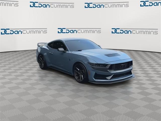 2024 ford mustang dark horse