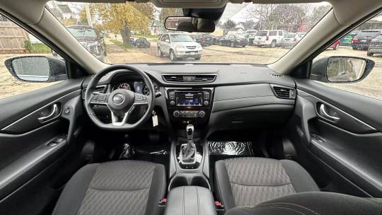 2020 Nissan Rogue