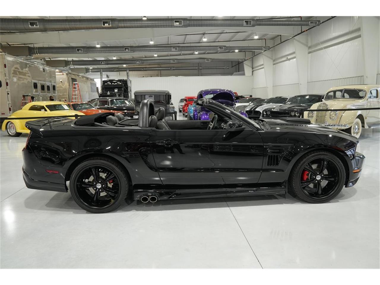 2010 ford mustang