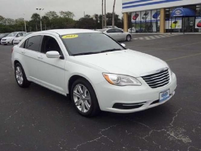 2013 chrysler 200 touring in pinellas park, fl