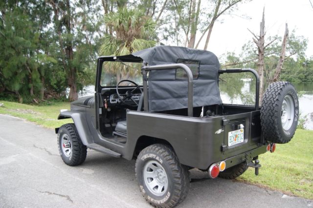 1970 toyota land cruiser fj 40 4 speed 2 f engine