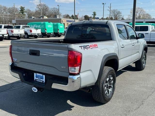 2021 toyota tacoma trd off road in black walnut, missouri