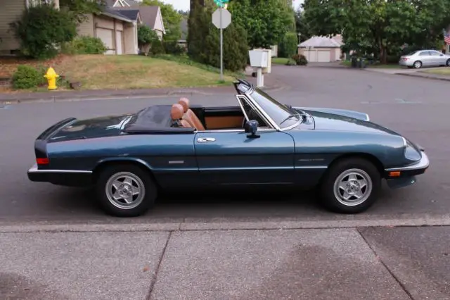 1989 alfa romeo spider veloce, 25k miles from new, one owner, garage kept!