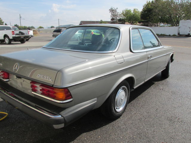 1978 mercedes benz 2-door