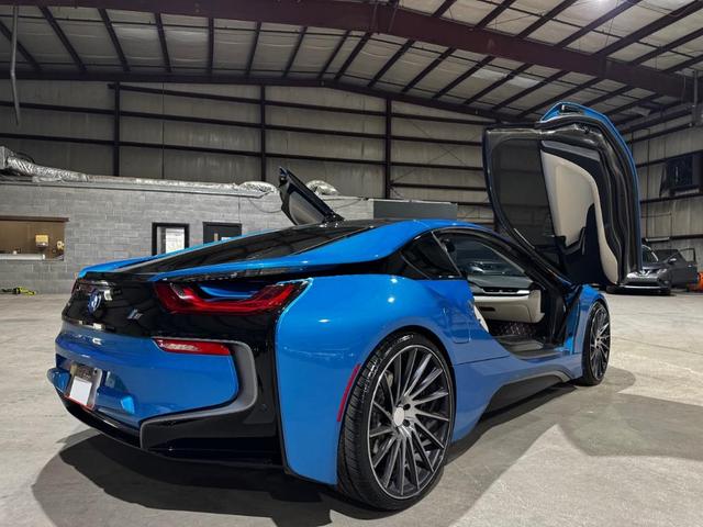 2016 bmw i8 base