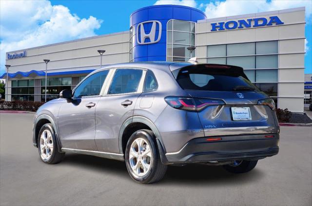 2023 honda hr-v lx