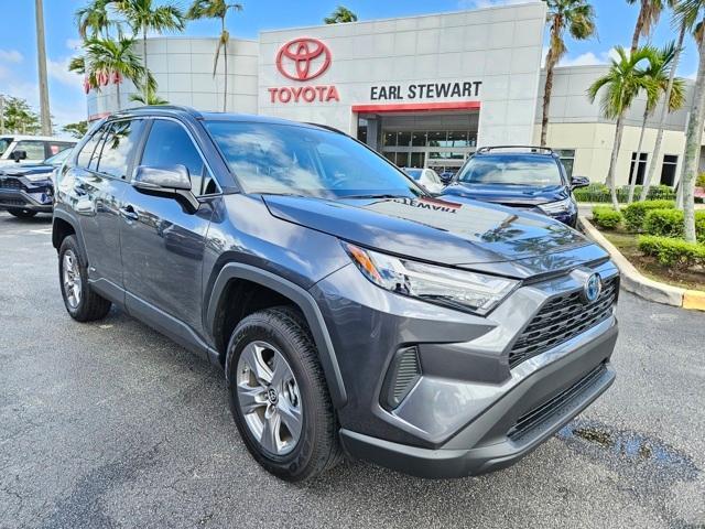 2023 toyota rav4 hybrid le