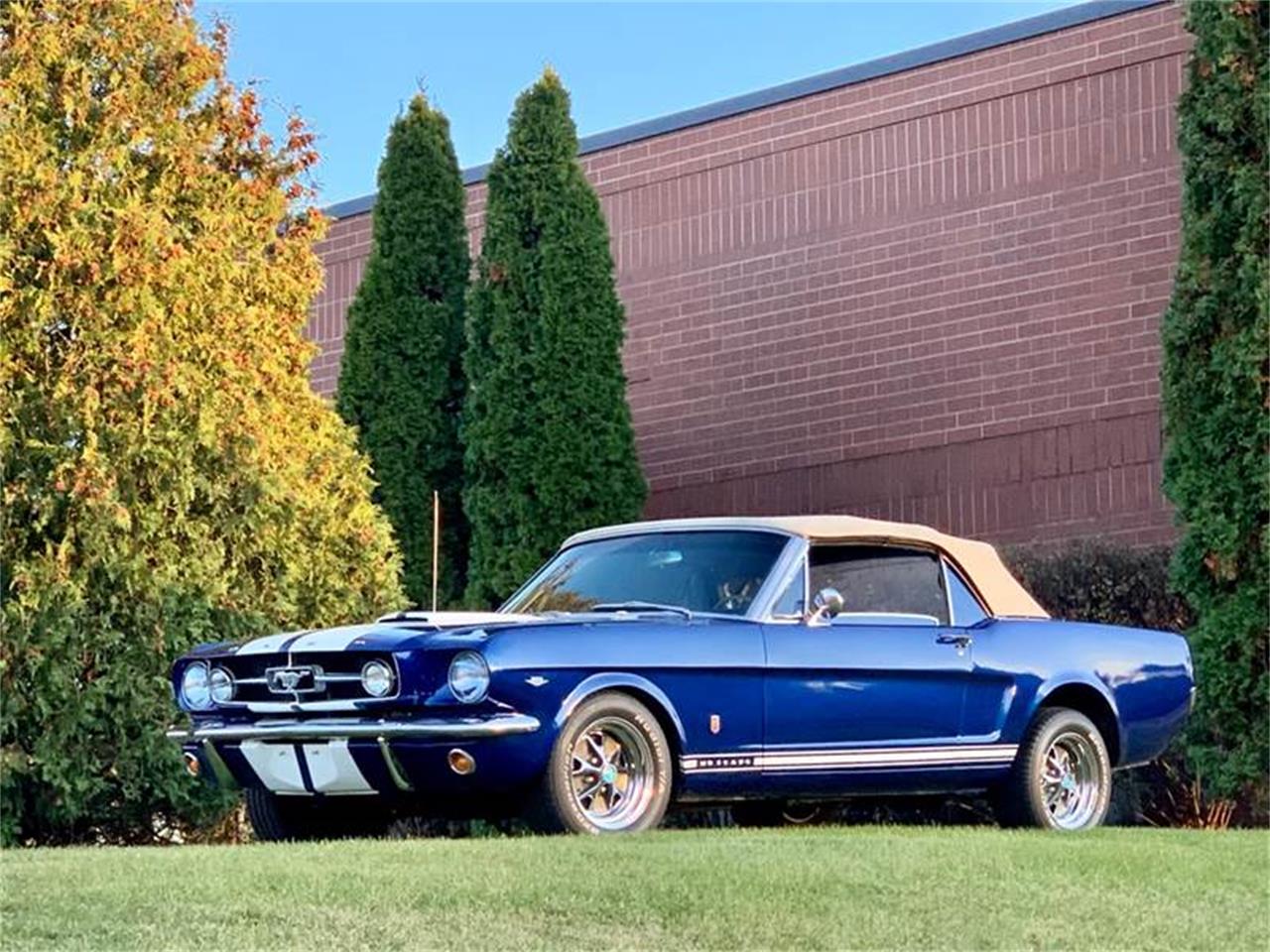 1965 ford mustang