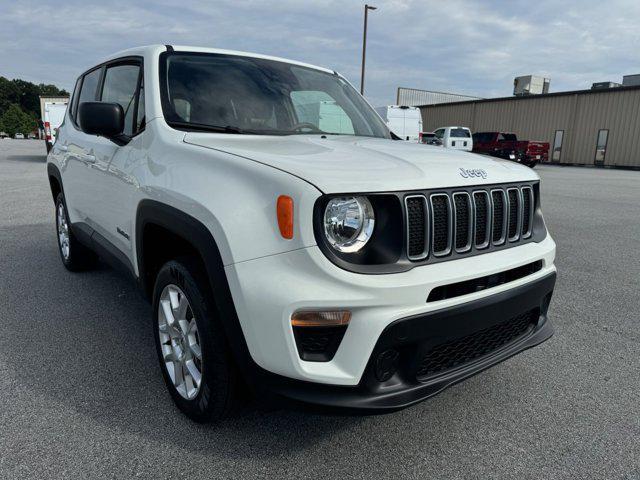 2023 jeep renegade latitude