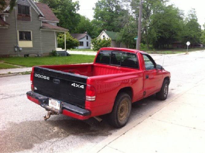 98 dodge dakota sport in michigan city, in