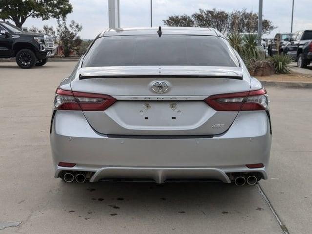 2022 toyota camry xse v6