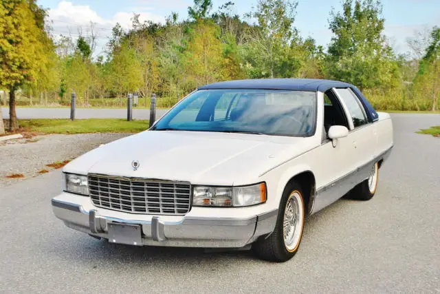 the best original simply pristine 93 cadillac fleetwood last of the big one 5.7