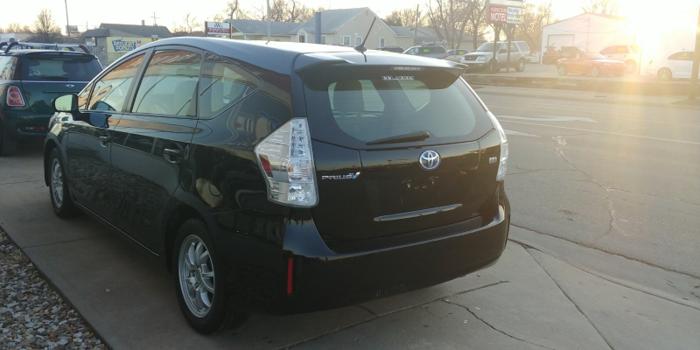 used 2014 toyota prius v five junction city, ks 66441 for sale in grandview plaza, kansas