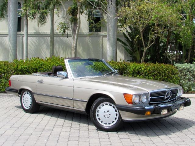 1988 mercedes-benz 560sl roadster low miles 55k matching hardtop 5.6l v8 auto