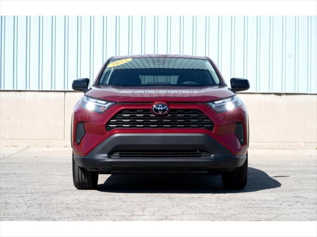 2024 toyota rav4 le